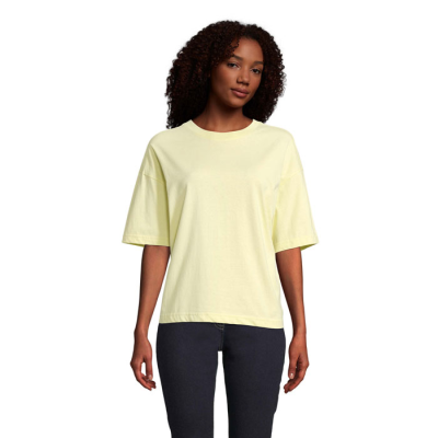 BOXY LADIES OVERSIZE TEE SHIRT in Yellow
