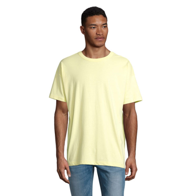 BOXY MEN OVERSIZED TEE SHIRT in Yellow
