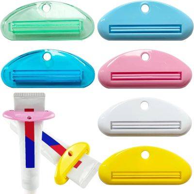 TOOTHPASTE SQUEEZER