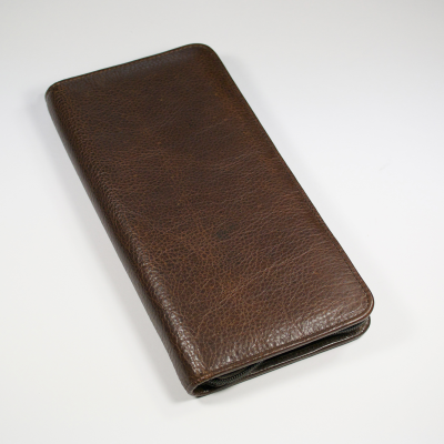 ASHBOURNE TRAVEL WALLET IN BROWN RFID