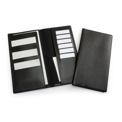BLACK TRAVEL WALLET in Leather Look Belluno PU