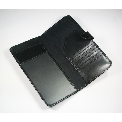 WARWICK TRAVEL WALLET IN BLACK RFID