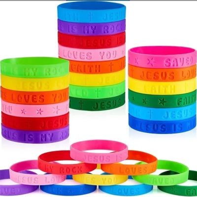 DEBOSSED SILICONE WRIST BAND