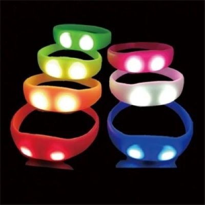 LED FLASHING BRACELET GLOWING BANGLE
